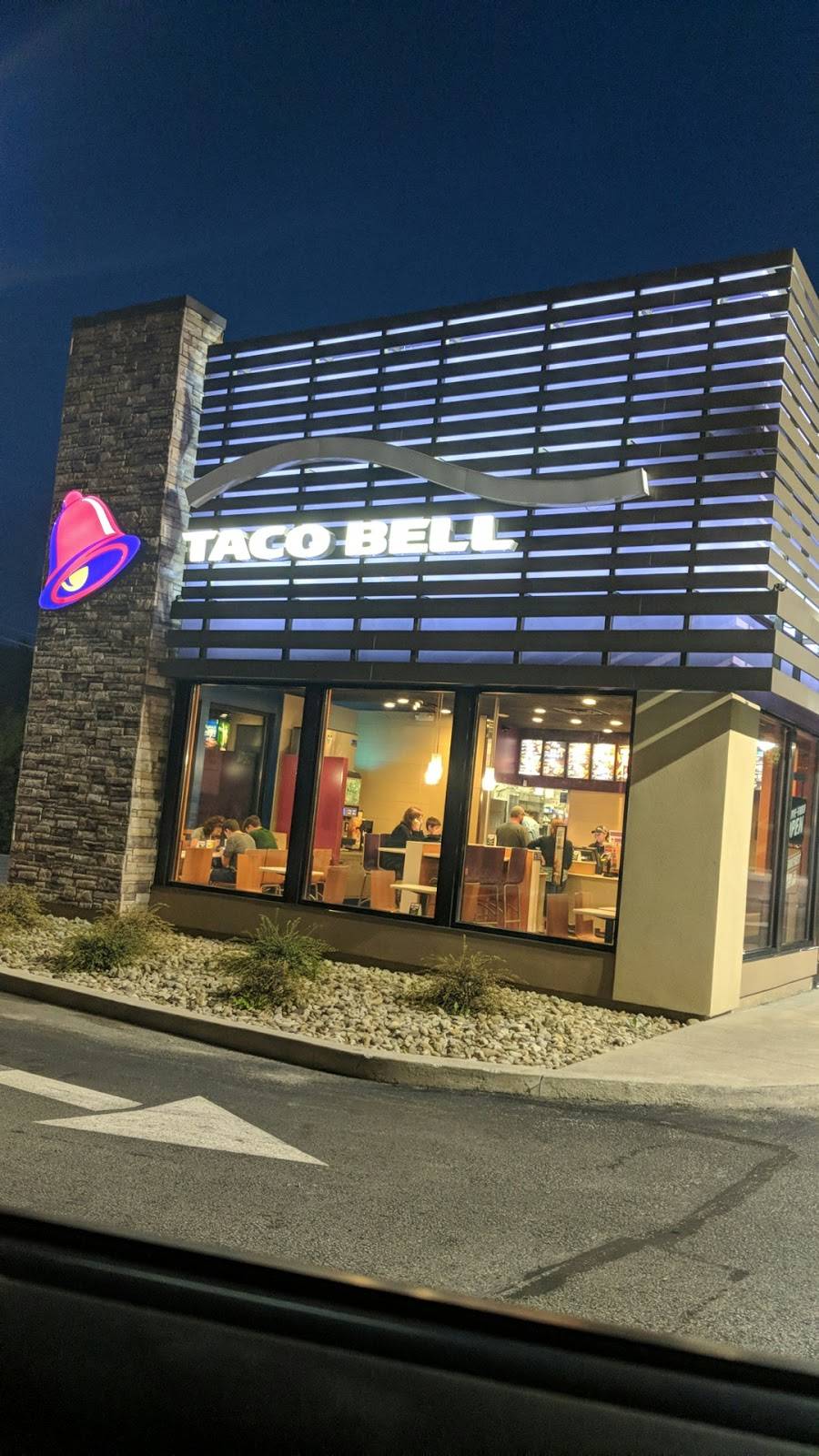 Taco Bell | meal takeaway | 6549 US-22, Delmont, PA 15626, USA | 7244684521 OR +1 724-468-4521