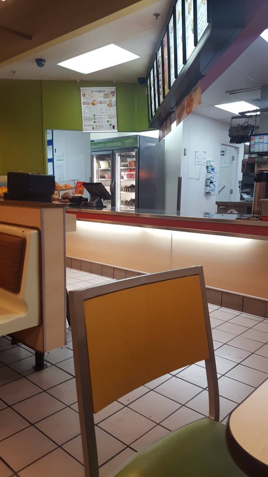 Del Taco | meal takeaway | 5601 Ramon Rd C, Palm Springs, CA 92262, USA | 7603225168 OR +1 760-322-5168