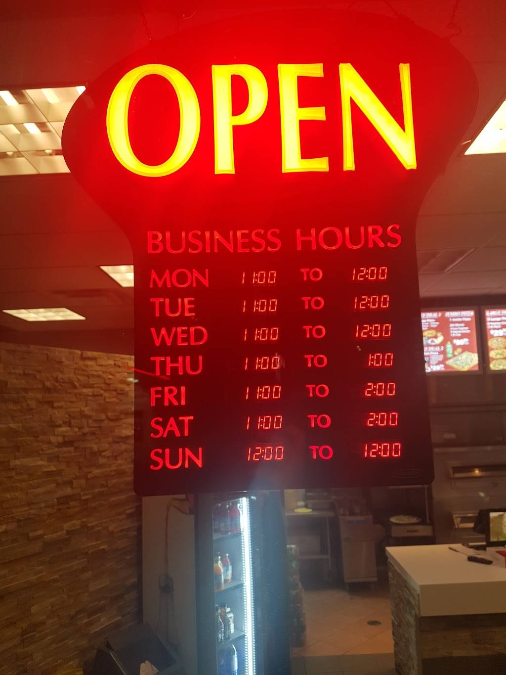 341 pizza&wings | restaurant | 1540 North Service Rd W, Oakville, ON L6M 4A1, Canada | 9058253300 OR +1 905-825-3300