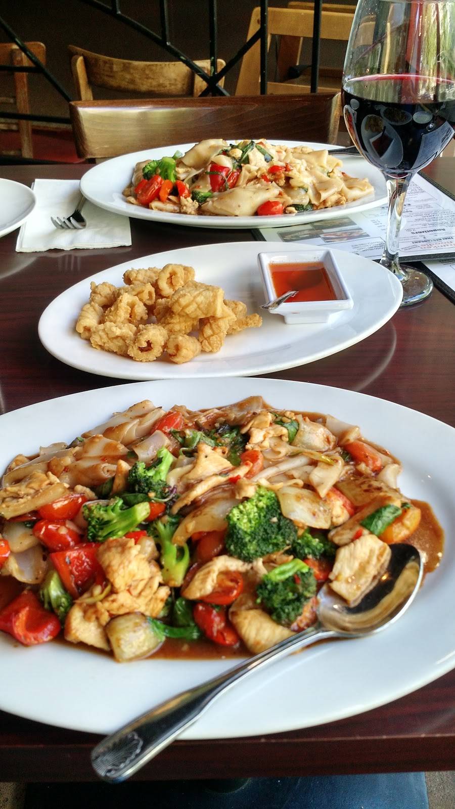 Drunken Noodle Midtown | restaurant | 2502 J St, Sacramento, CA 95816, USA | 9164471855 OR +1 916-447-1855