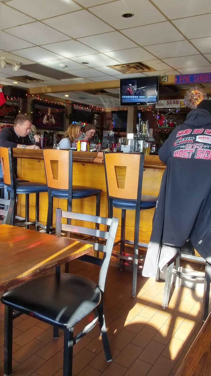 Pawn Shop Pub | restaurant | 2222 E 54th St, Indianapolis, IN 46220, USA | 3172555430 OR +1 317-255-5430