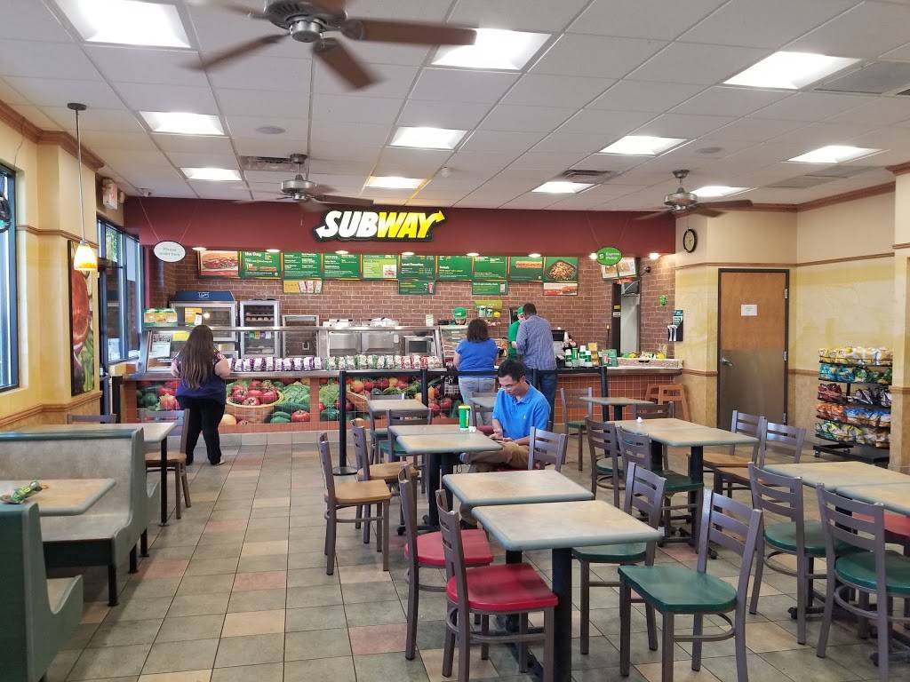 Subway | restaurant | 808 S Priest Dr, Tempe, AZ 85281, USA | 4805570897 OR +1 480-557-0897