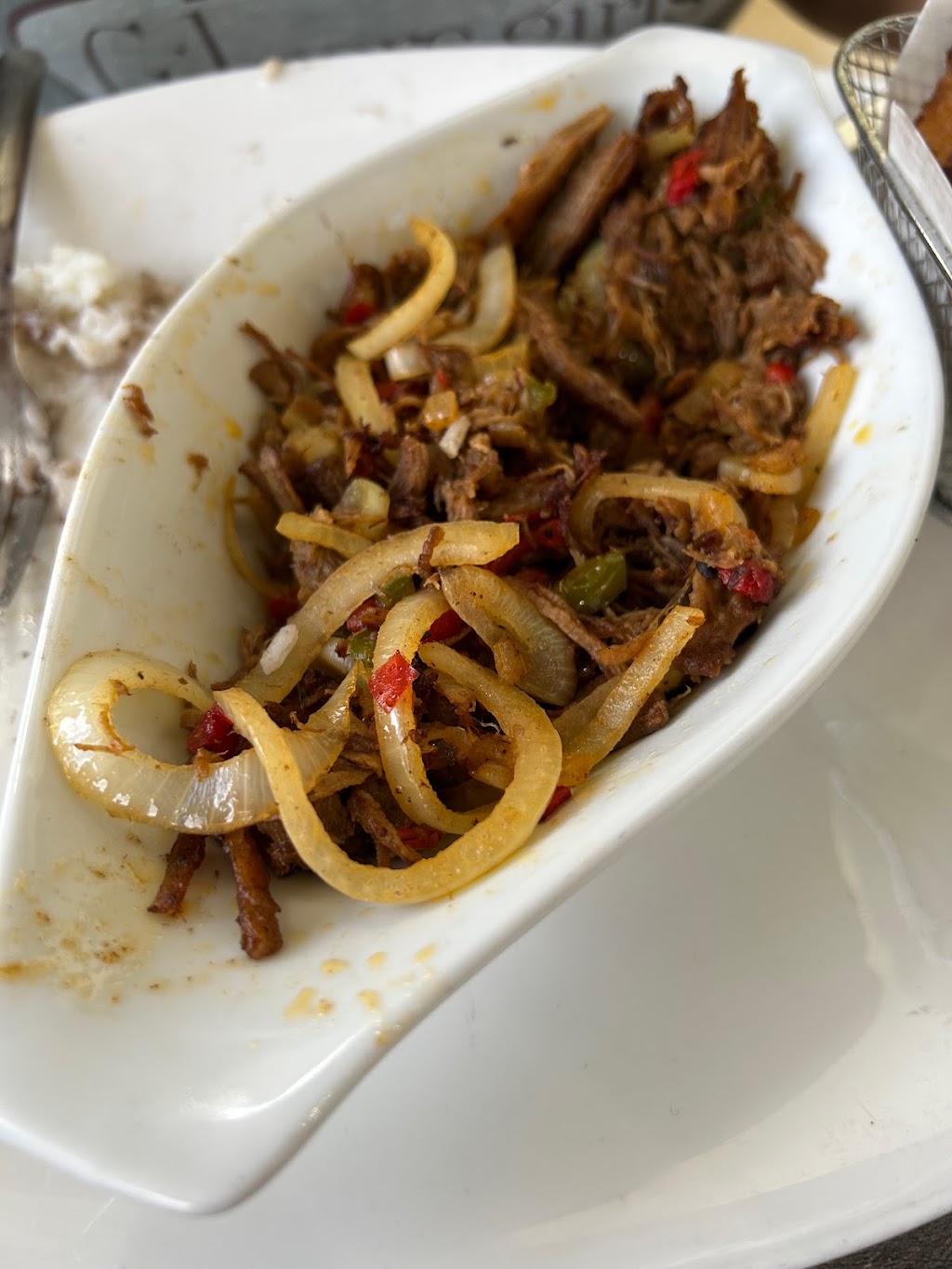 La Taza Clásica | restaurant | 13920 SW 47th St Suite 103, Miami, FL 33175, USA | 3052003580 OR +1 305-200-3580