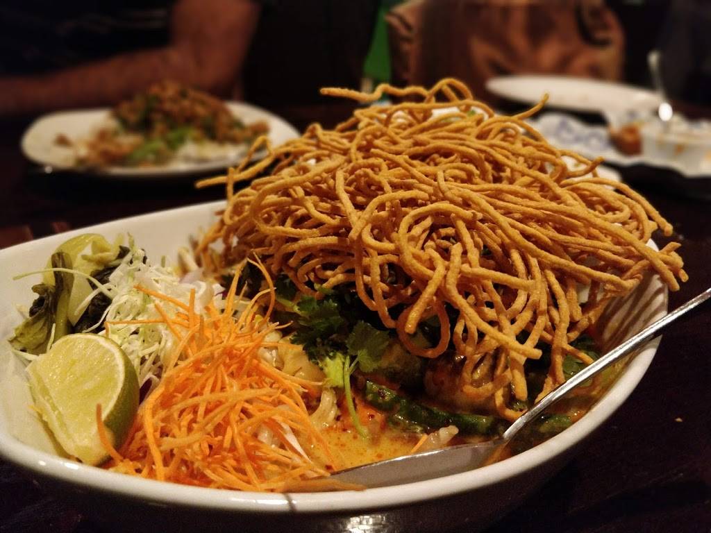 Noodle Boat Thai Restaurant | restaurant | 700 NW Gilman Blvd # E104b, Issaquah, WA 98027, USA | 4253918096 OR +1 425-391-8096