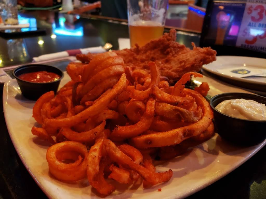 Bayside Bar & Grill | restaurant | 2973 Shore Dr #106, Virginia Beach, VA 23451, USA | 7579629602 OR +1 757-962-9602