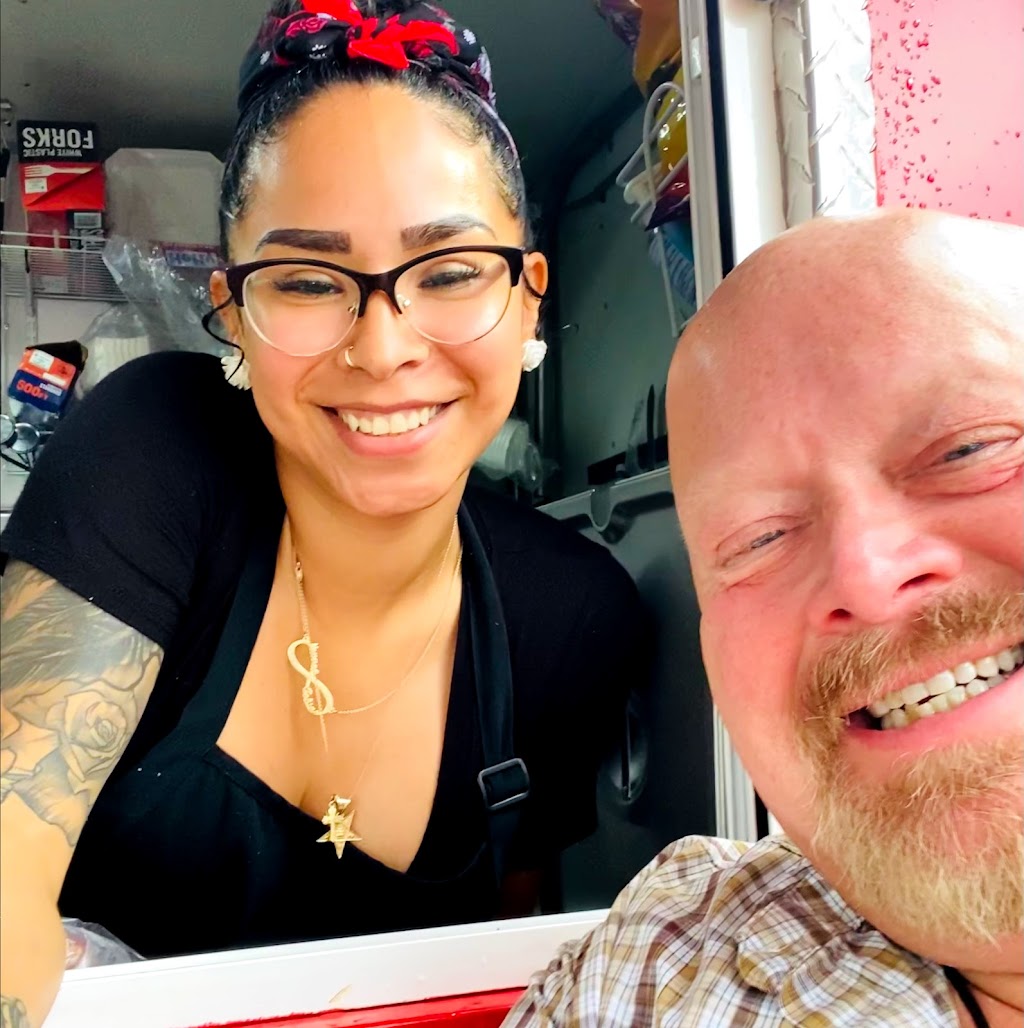 Geeshs Southwest Food | restaurant | 1922 FL-87, Navarre, FL 32566, USA | 9282919337 OR +1 928-291-9337