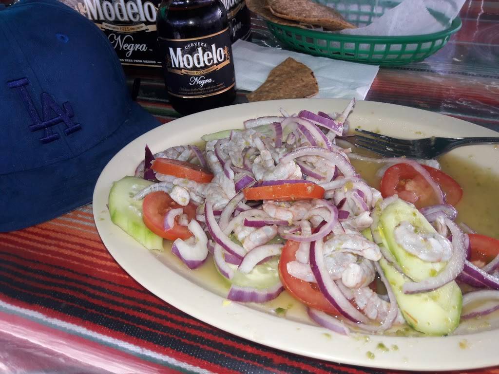 El Sarape | restaurant | 2522 E 1st St, Los Angeles, CA 90033, USA | 3234150765 OR +1 323-415-0765