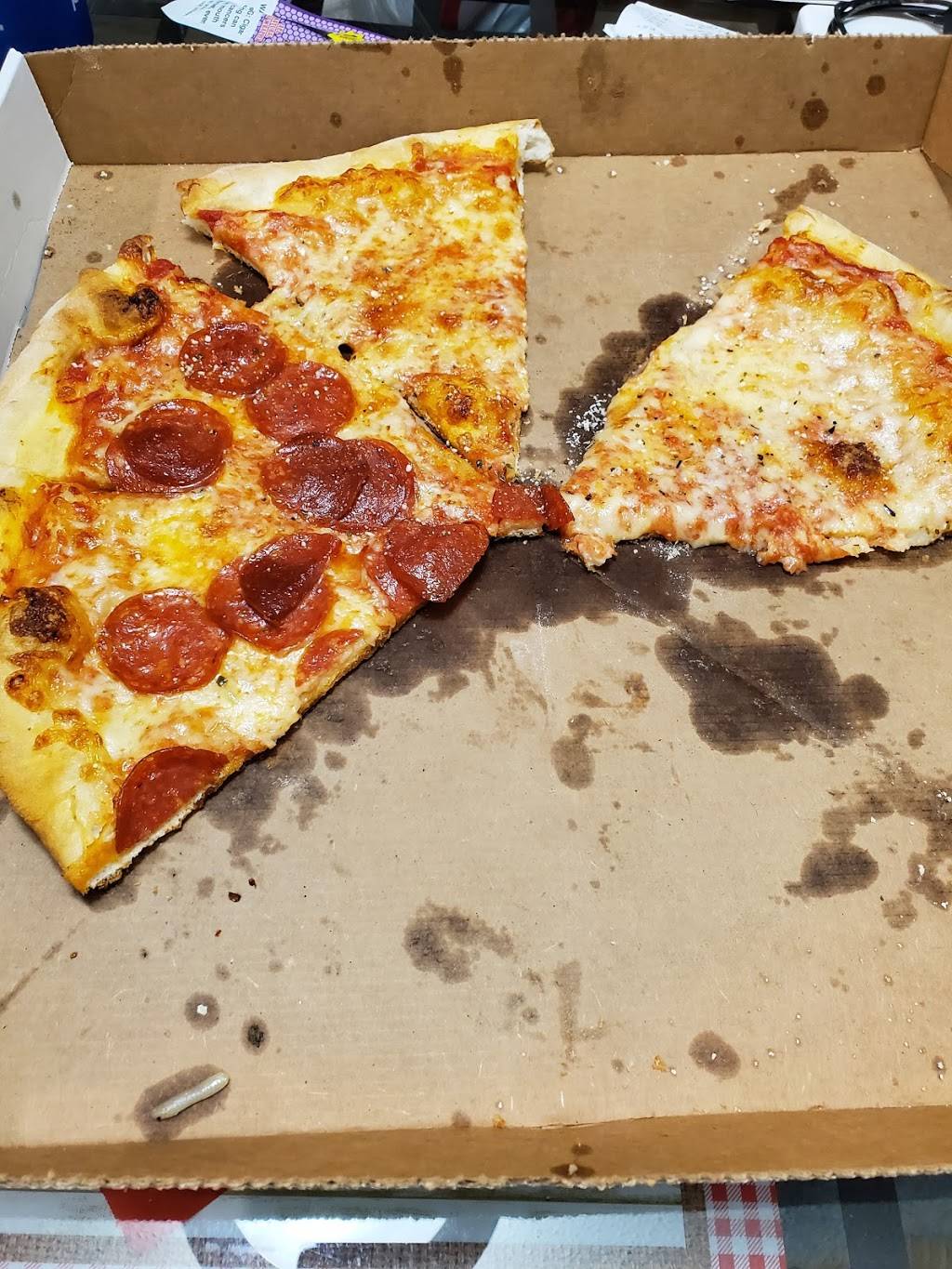 johnnys new york style pizzeria | restaurant | 5408 26th St W, Bradenton, FL 34207, USA | 9412014954 OR +1 941-201-4954