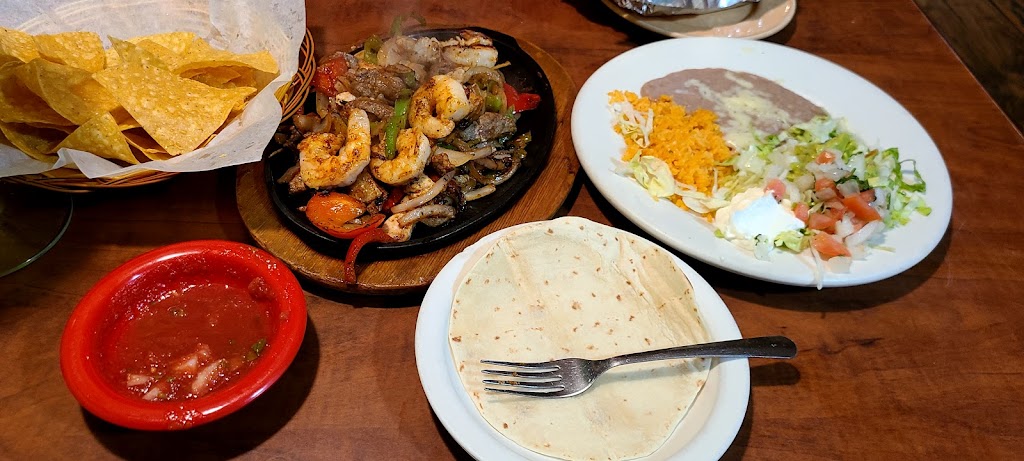 El Agave Mexican Restaurant | restaurant | 3811 W Navy Blvd, Pensacola, FL 32507, USA | 8504583939 OR +1 850-458-3939