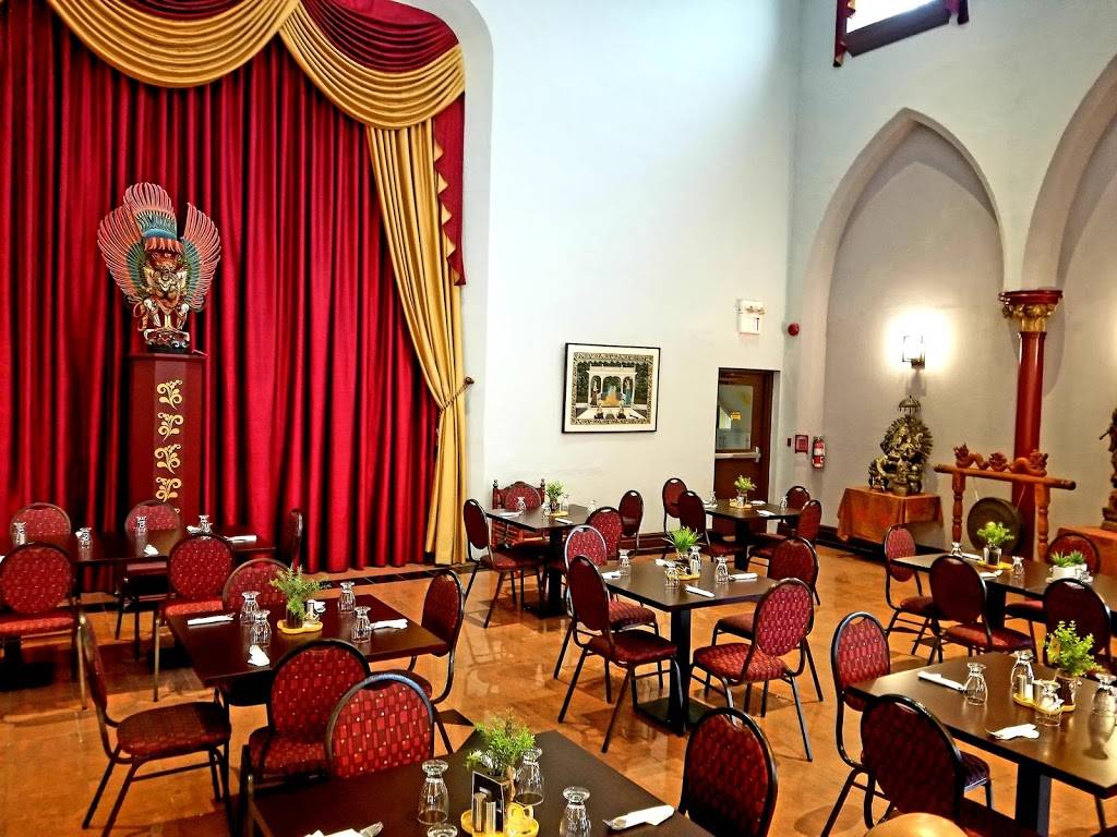 Govindas | restaurant | 243 Avenue Rd, Toronto, ON M5R 2J6, Canada | 8882181040 OR +1 888-218-1040