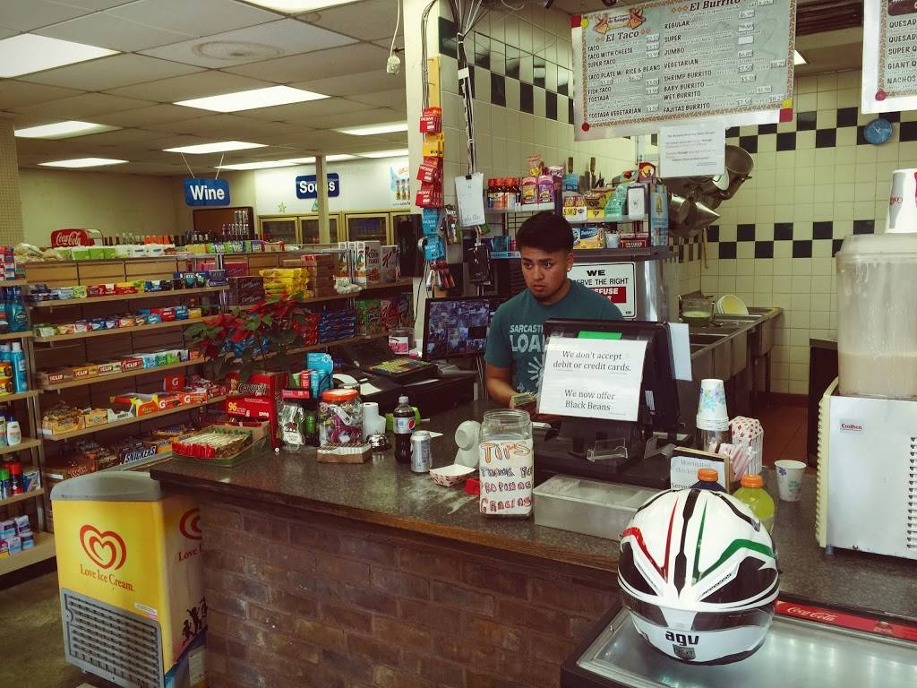 Mercado & Taqueria De Amigos | restaurant | 1999 Pescadero Creek Rd, Pescadero, CA 94060, USA | 6508790232 OR +1 650-879-0232