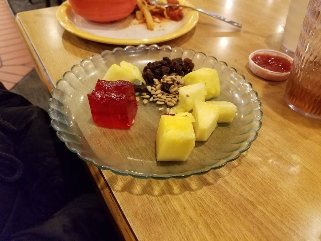 HomeTown Buffet | restaurant | 1380 Churn Creek Rd, Redding, CA 96003, USA | 5302241711 OR +1 530-224-1711