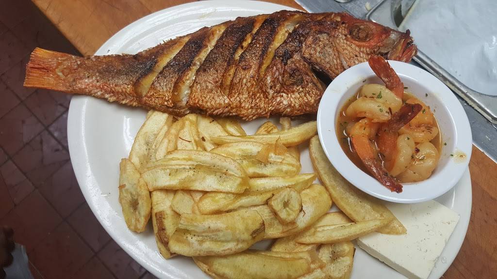 Patio Catracho & Bar | restaurant | 2036, 66 W Park Ave # A, Long Beach, NY 11561, USA | 5168890124 OR +1 516-889-0124