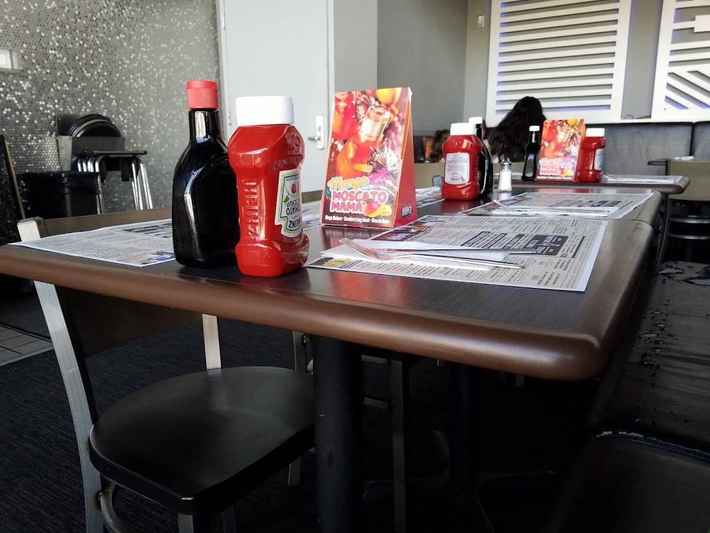 Dallas BBQ | restaurant | 2146 Nostrand Ave, Brooklyn, NY 11210, USA | 7189423000 OR +1 718-942-3000