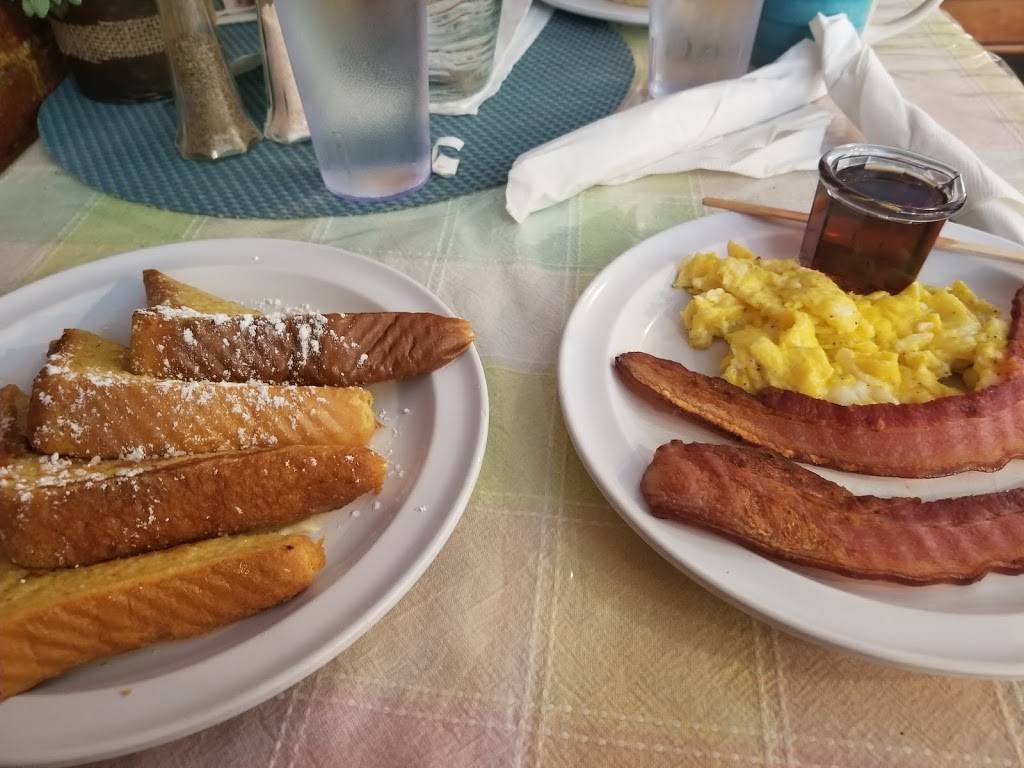 Chef Saras Cafe | restaurant | 7201 S Exchange Ave, Chicago, IL 60649, USA | 7733594637 OR +1 773-359-4637