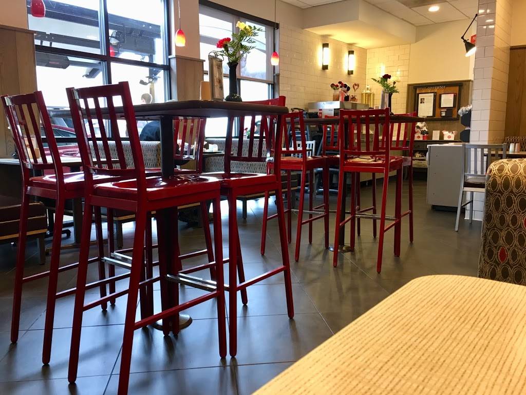 Chick-fil-A | restaurant | 4916 Poplar Ave, Memphis, TN 38117, USA | 9018200505 OR +1 901-820-0505