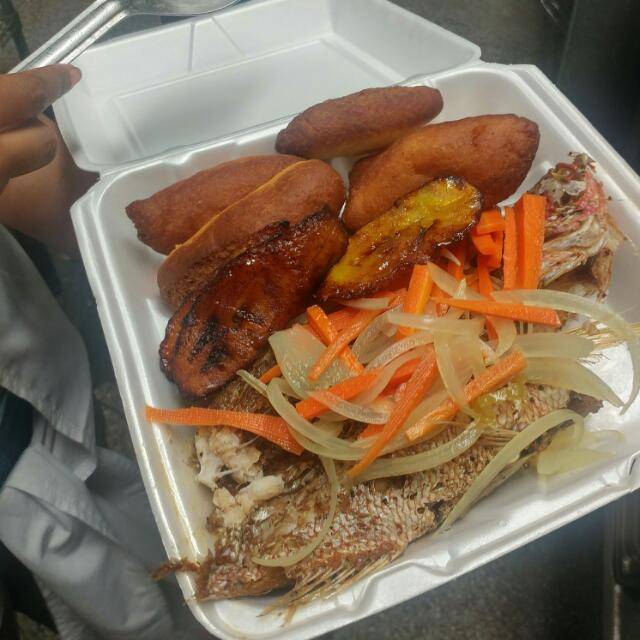 J M Papas Soulfood | restaurant | 1044 NW 10th Ave, Fort Lauderdale, FL 33311, USA | 7543125015 OR +1 754-312-5015