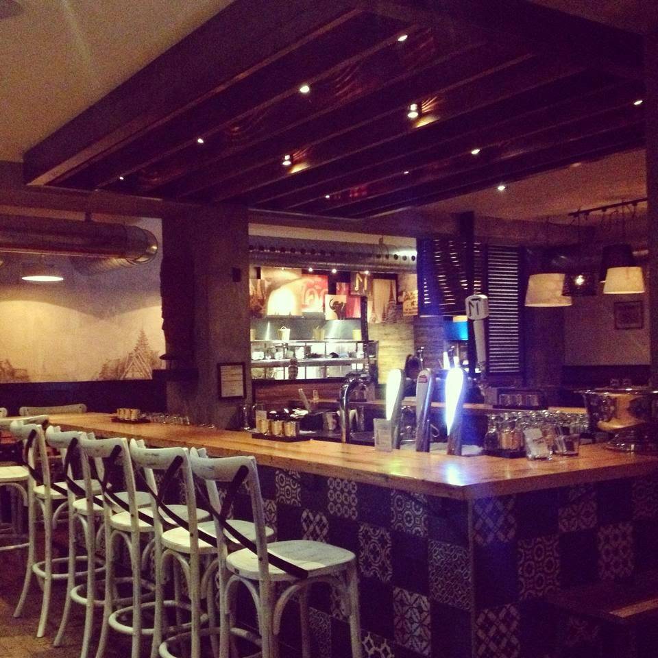 Madame Thai | restaurant | 361 Rue Saint-Charles Ouest, Longueuil, QC J4H 1E7, Canada | 4503329378 OR +1 450-332-9378