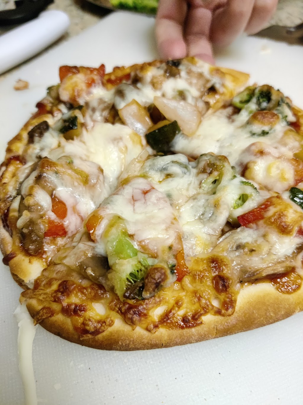 World Wide Wings | restaurant | 3212 E Olympic Blvd, Los Angeles, CA 90023, USA | 2132803303 OR +1 213-280-3303