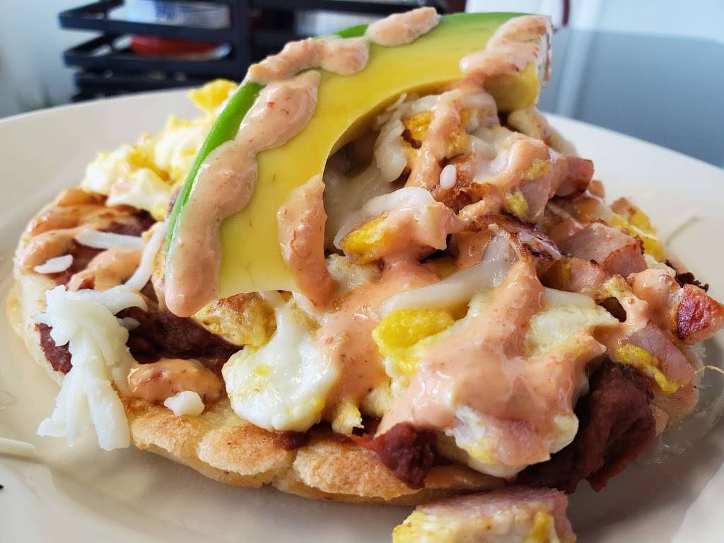 Sabores Latinos Restaurant and Catering | restaurant | 2515 NE 3rd St, Ocala, FL 34470, USA | 3524219318 OR +1 352-421-9318