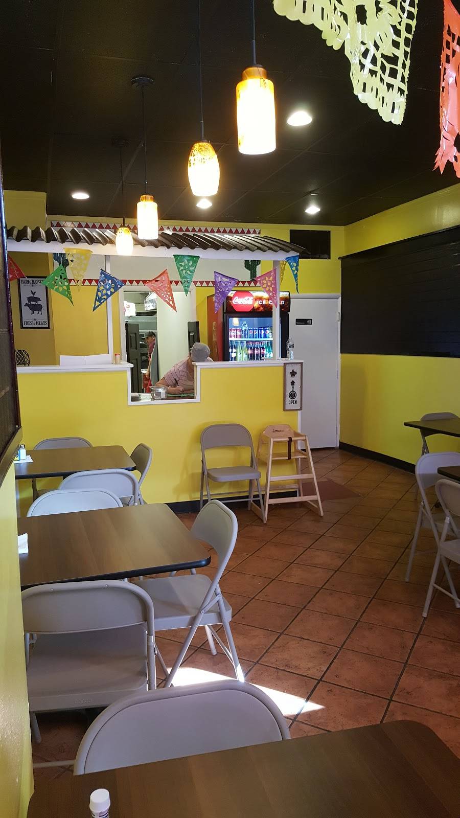 Tacos El Paisa | restaurant | 66 E Franklin St, Hagerstown, MD 21740, USA | 3017397619 OR +1 301-739-7619