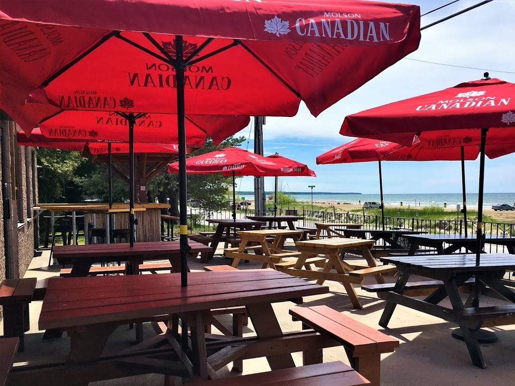 Solas Grill | restaurant | 107 Lakeshore Blvd N, Sauble Beach, ON N0H 2G0, Canada | 5194221524 OR +1 519-422-1524