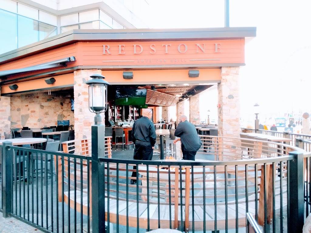 Redstone American Grill | restaurant | 155 National Plaza, Oxon Hill, MD 20745, USA | 3018393330 OR +1 301-839-3330