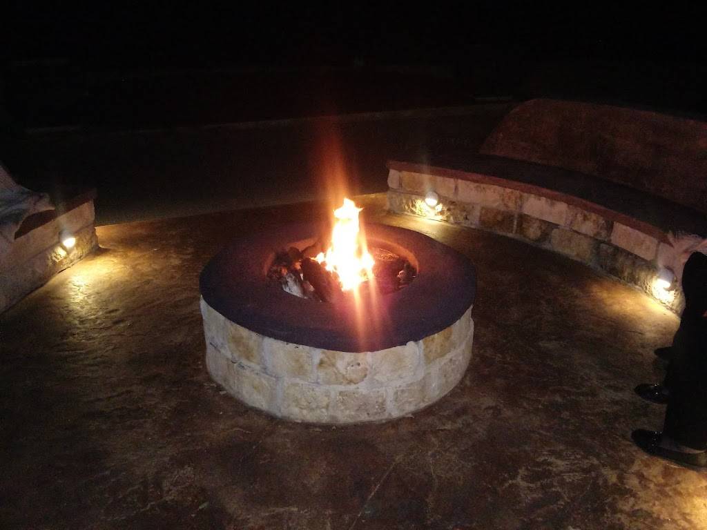 The Quarry Restaurant and Golf Club | restaurant | 850-, 882 E Basse Rd, San Antonio, TX 78209, USA | 2108244500 OR +1 210-824-4500