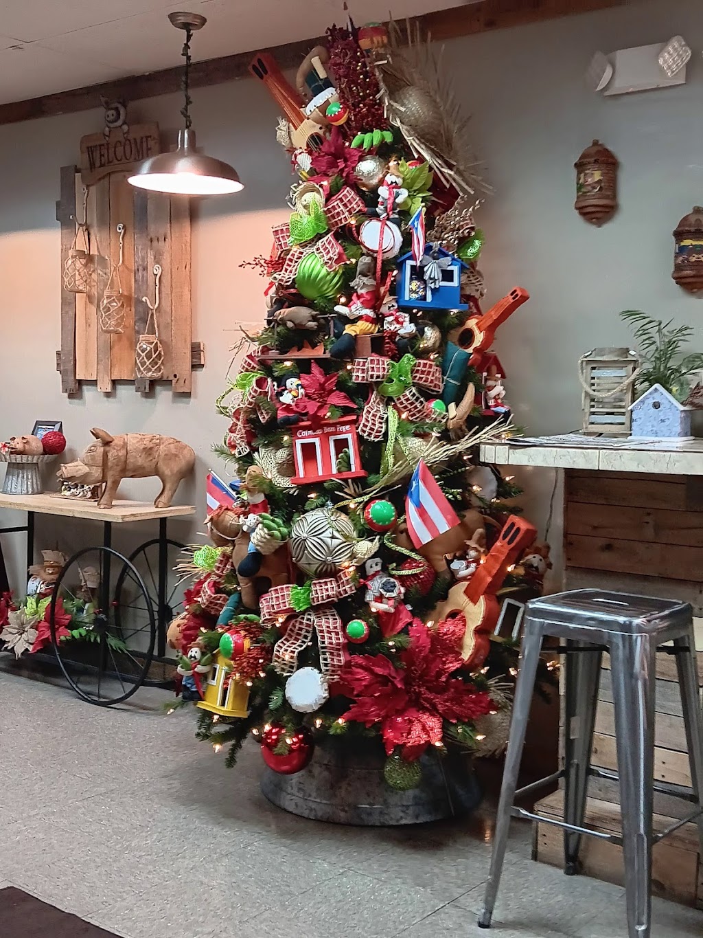 zuzupizza | restaurant | 55 Fourth St, Worcester, MA 01602, USA | 7742538008 OR +1 774-253-8008