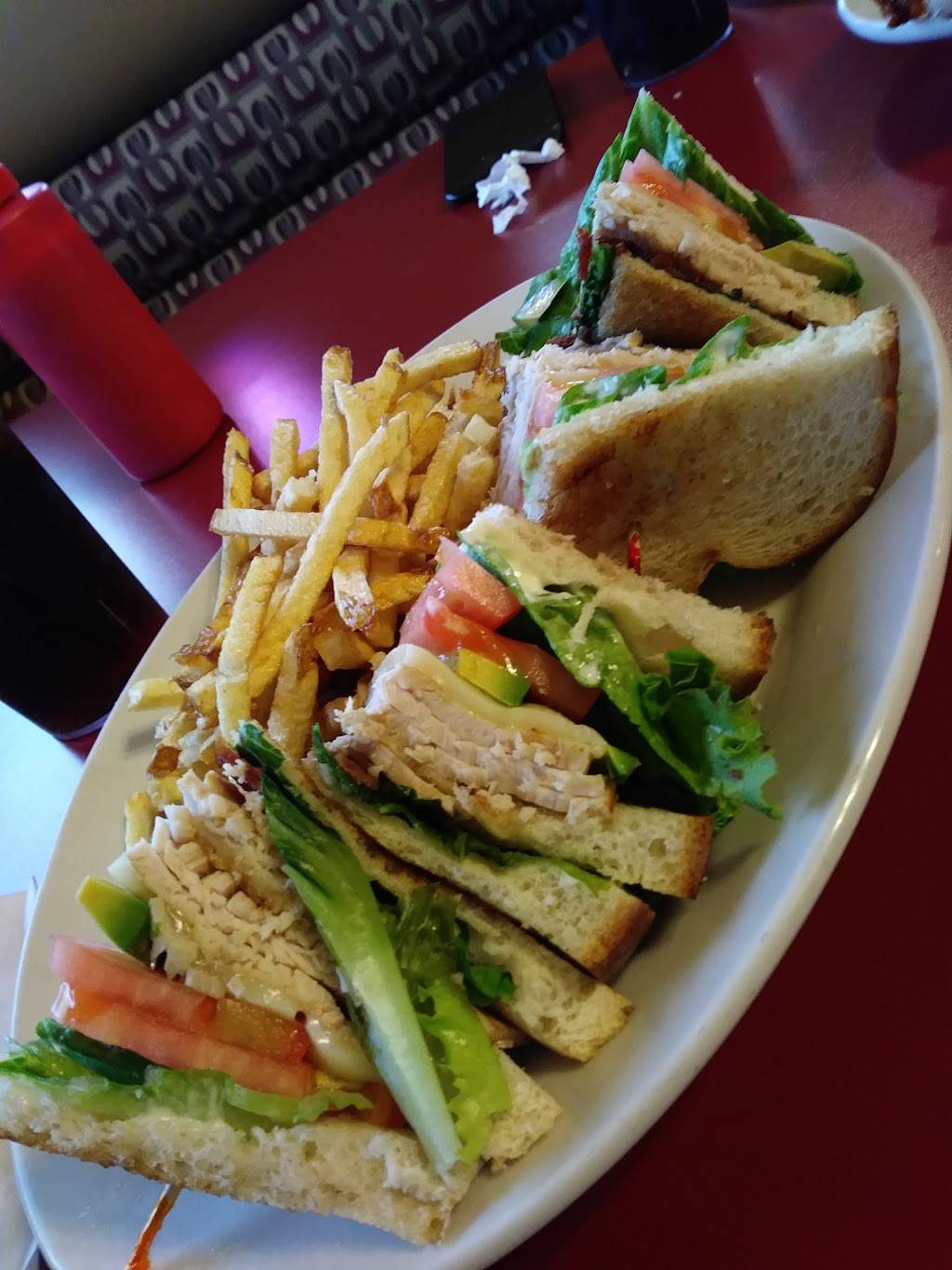 Mainstreet Burger & Brew | restaurant | 1116 Main St, Watsonville, CA 95076, USA | 8315364632 OR +1 831-536-4632