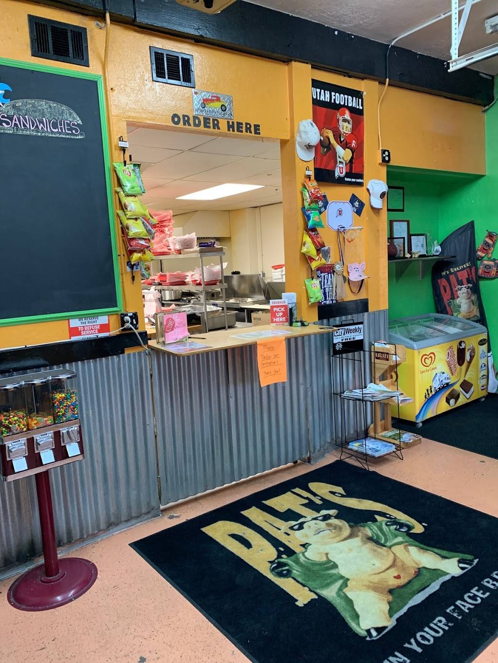 Pat’s Barbecue | restaurant | 155 W Commonwealth Ave, Salt Lake City, UT 84115, USA | 8014845963 OR +1 801-484-5963