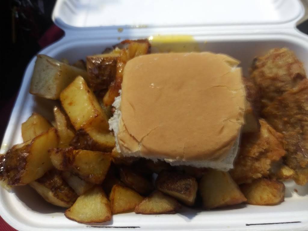 Chicken Shack Warren Ryan Rd. | meal takeaway | 4040 E Eleven Mile Rd, Warren, MI 48091, USA | 5867582888 OR +1 586-758-2888