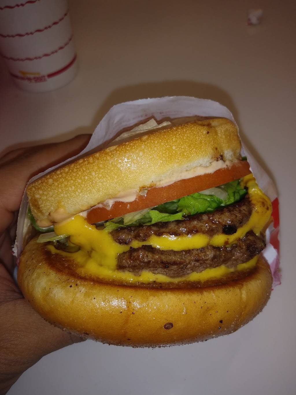 In-N-Out Burger | restaurant | 6000 Pacific Blvd, Huntington Park, CA 90255, USA | 8007861000 OR +1 800-786-1000