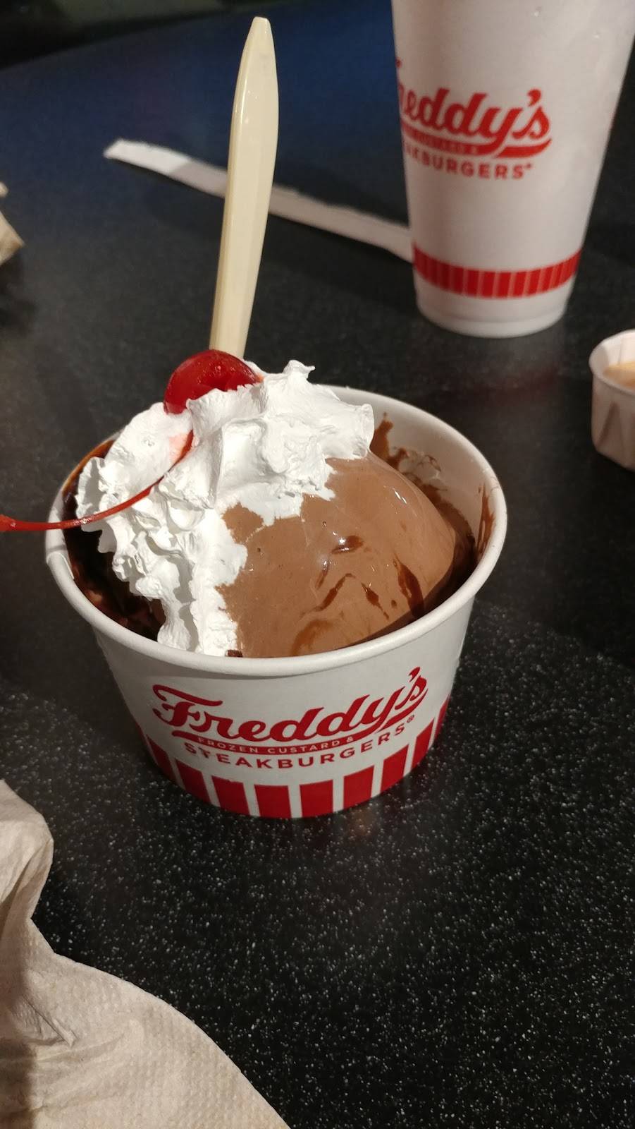 Freddys Frozen Custard & Steakburgers | restaurant | 5415 W Loop 1604 N, San Antonio, TX 78253, USA | 2105215400 OR +1 210-521-5400