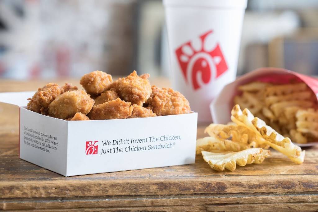 Chick-fil-A | restaurant | 2811 E Fowler Ave, Tampa, FL 33612, USA | 8136315110 OR +1 813-631-5110