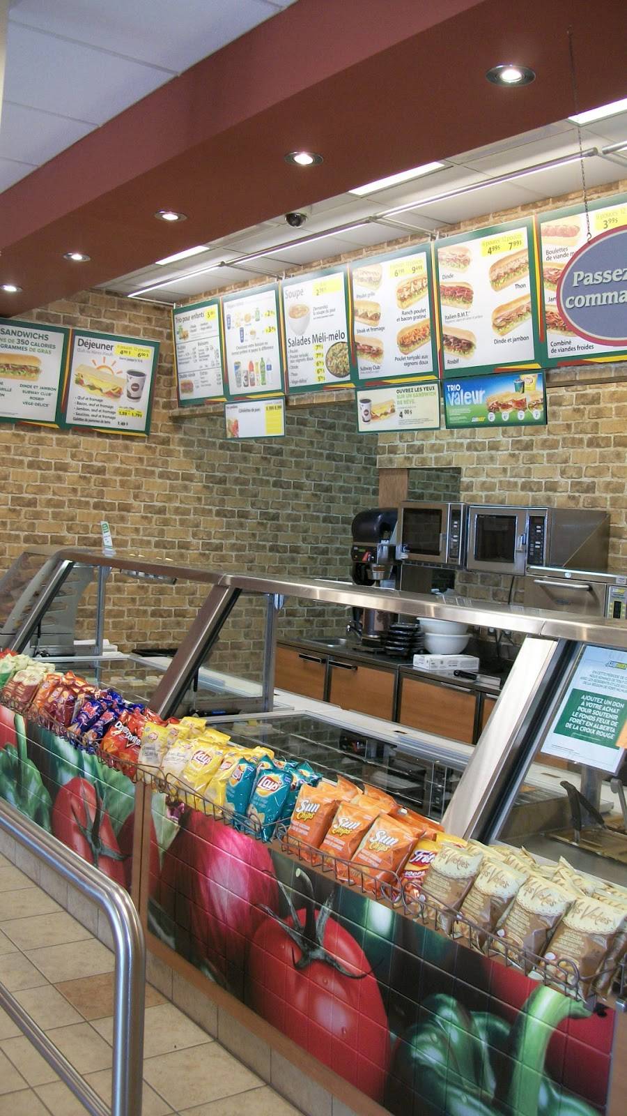 Subway | restaurant | 340 Rue Seigneuriale, Québec, QC G1C 3P9, Canada | 4186669977 OR +1 418-666-9977