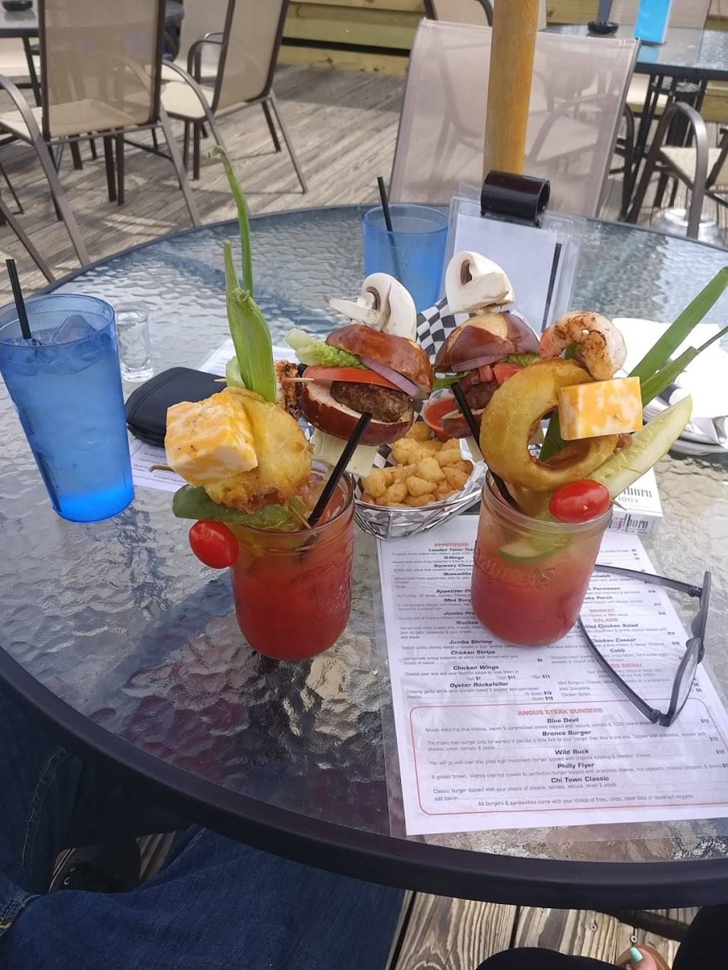 Zachs on Tap | restaurant | 12231 S Harlem Ave, Palos Heights, IL 60463, USA | 7083611226 OR +1 708-361-1226