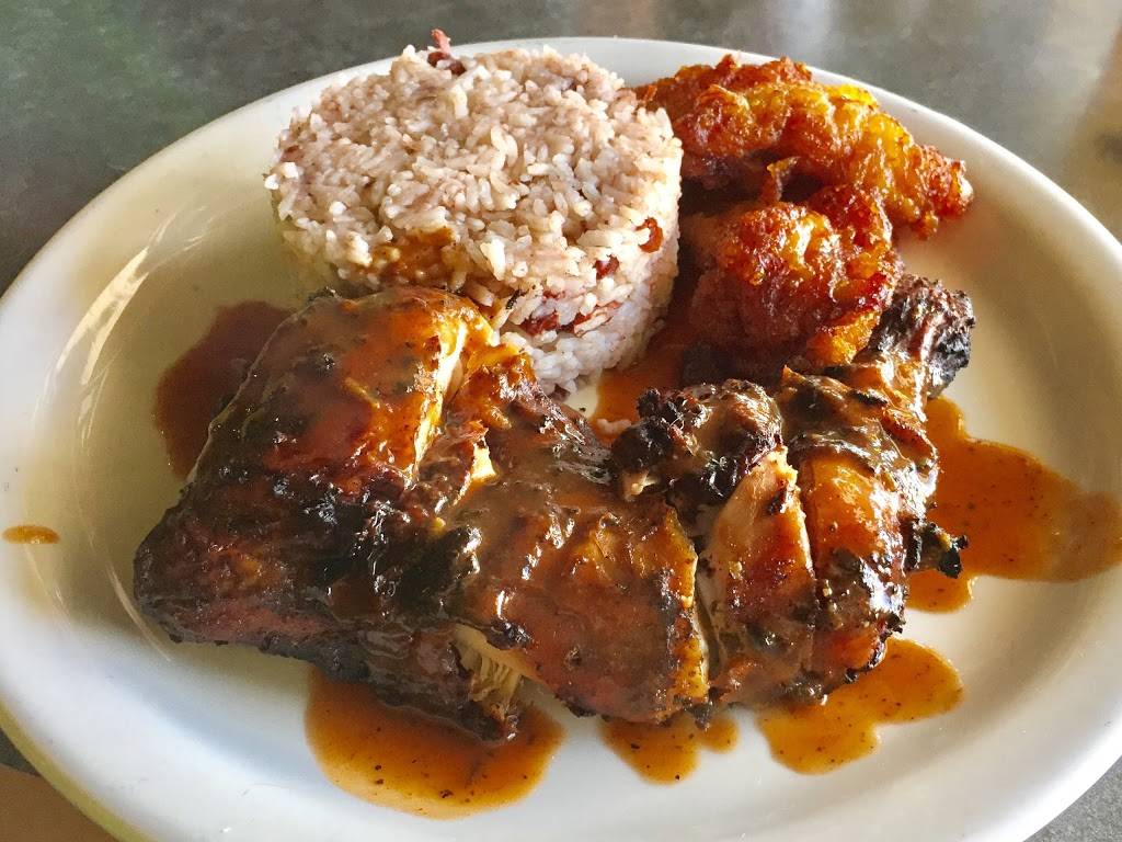 Hot Pot Caribbean Cuisine | restaurant | 2081 N Arizona Ave # 132, Chandler, AZ 85225, USA | 4807227577 OR +1 480-722-7577