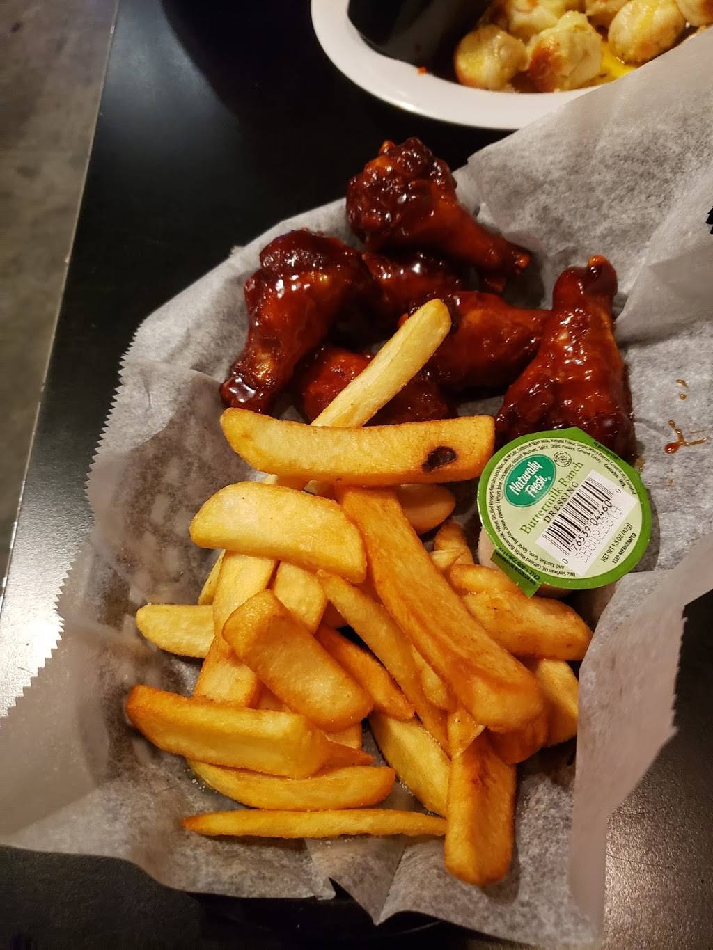 Johnnys New York Style Pizza | meal delivery | 1465 Chattahoochee Ave NW #850, Atlanta, GA 30318, USA | 4046038043 OR +1 404-603-8043