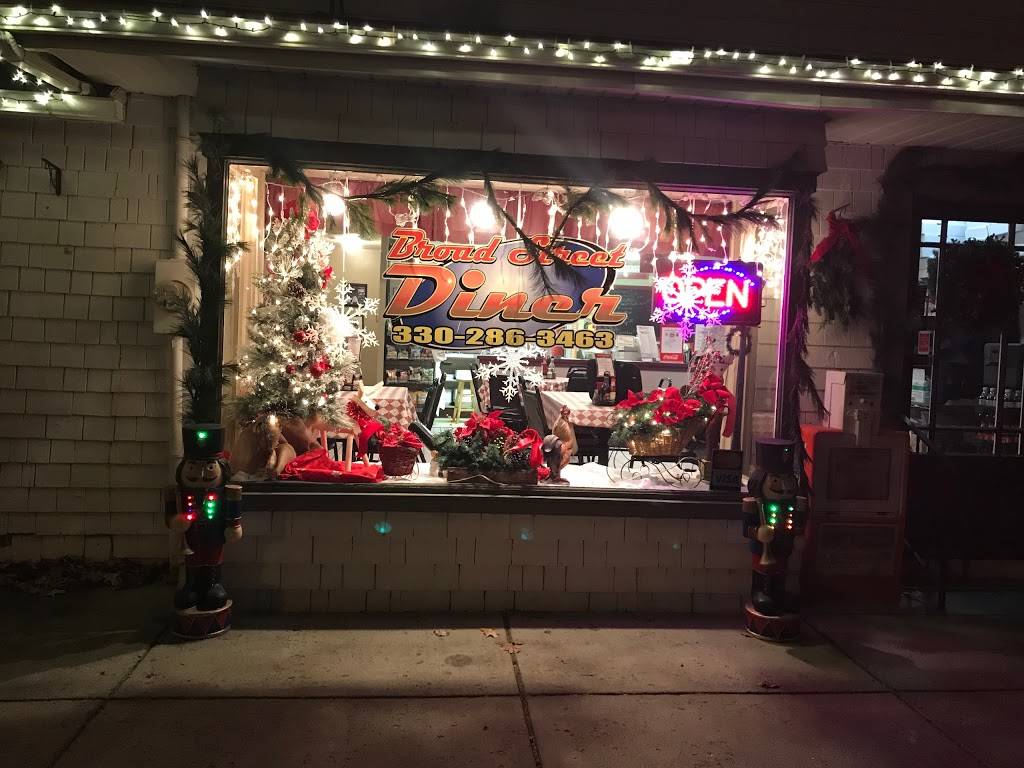 BroadStreet Diner | restaurant | 464 S Broad St, Canfield, OH 44406, USA | 3302863463 OR +1 330-286-3463