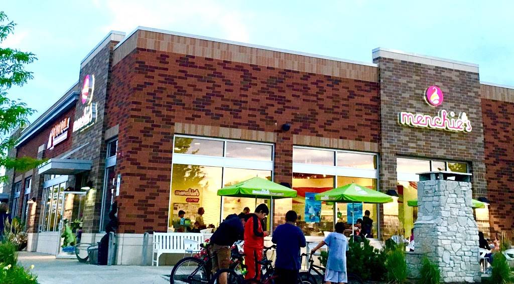 Menchies Frozen Yogurt | bakery | 1027 N Elmhurst Rd, Mt Prospect, IL 60056, USA | 2247352296 OR +1 224-735-2296