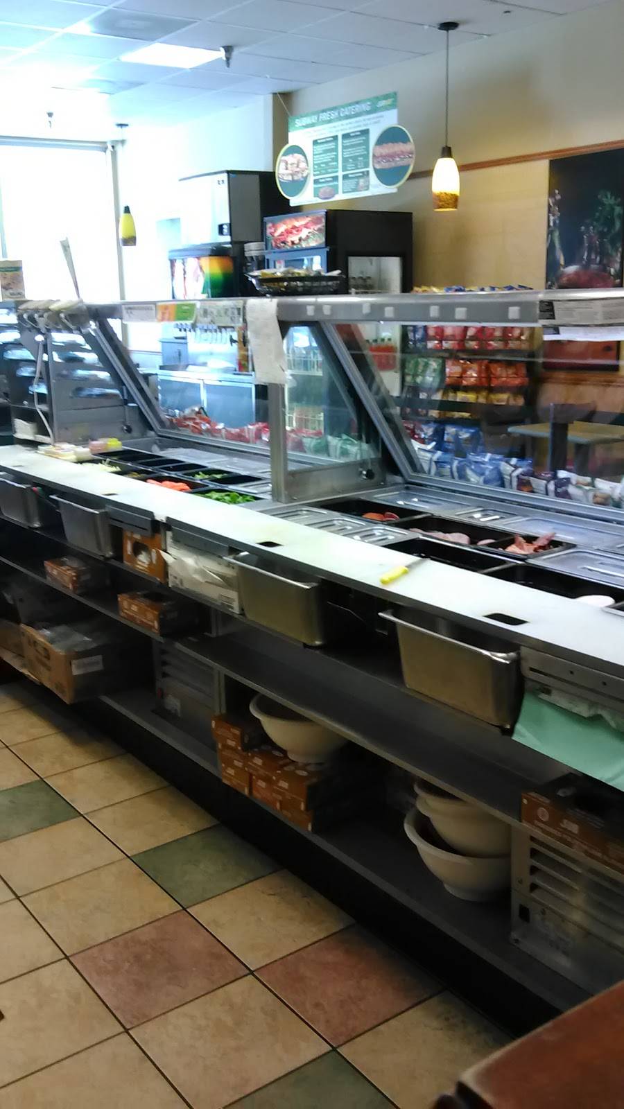 Subway | restaurant | 147 S Barfield Dr, Marco Island, FL 34145, USA | 2393947004 OR +1 239-394-7004