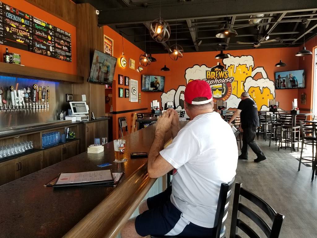 Mr Brews Taphouse | restaurant | 2665 Monroe Road Suite 140 Suite 140, De Pere, WI 54115, USA | 9203513434 OR +1 920-351-3434