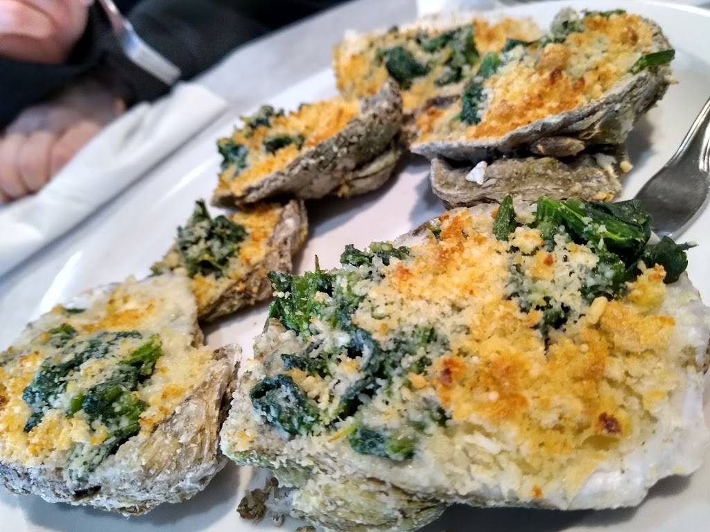 Lake Fx Grill | restaurant | 3136 Military St, Port Huron, MI 48060, USA | 8104799529 OR +1 810-479-9529