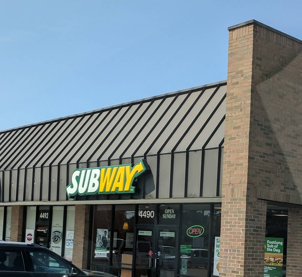 Subway | restaurant | 4490 Cemetery Rd, Hilliard, OH 43026, USA | 6148767993 OR +1 614-876-7993