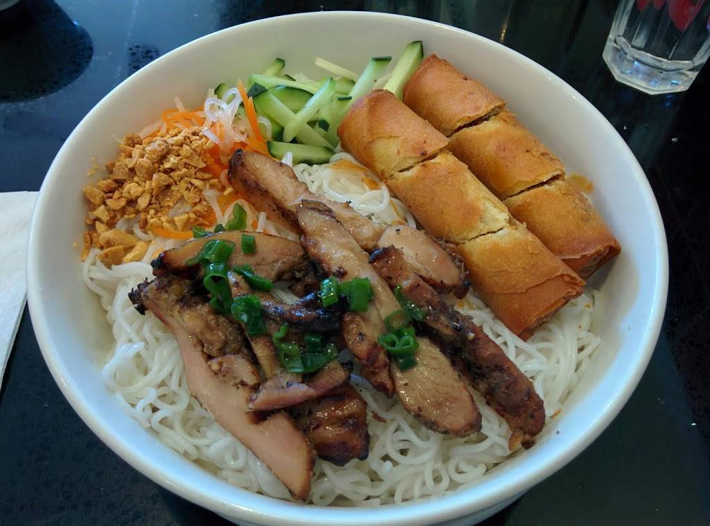 Pho Nhu Y Restaurant | restaurant | 864 3rd Ave, Chula Vista, CA 91911, USA | 6198822779 OR +1 619-882-2779