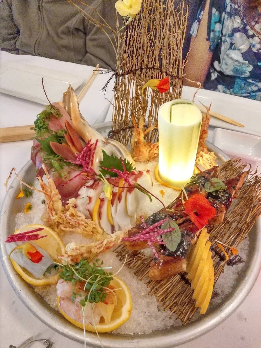 Kazumi Sushi Lounge | restaurant | 6394 Rue Sherbrooke E, Montréal, QC H1N 3P6, Canada | 4383809898 OR +1 438-380-9898