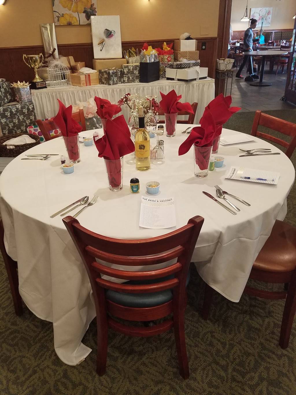 Sheffields Restaurant | restaurant | 1027 Sheffield Ave, Dyer, IN 46311, USA | 2193225808 OR +1 219-322-5808