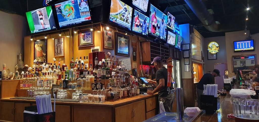 Bench Warmers Sports Grill | restaurant | 1375 Rock Quarry Rd, Stockbridge, GA 30281, USA | 6785657034 OR +1 678-565-7034