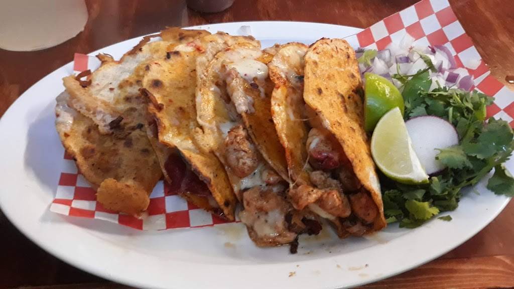 Birria riquísima | restaurant | 12625 Market St, Houston, TX 77015, USA | 7136374166 OR +1 713-637-4166